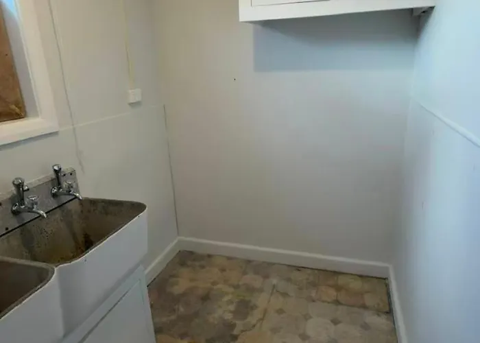 3 Bedroom House, 25 Elizabeth St