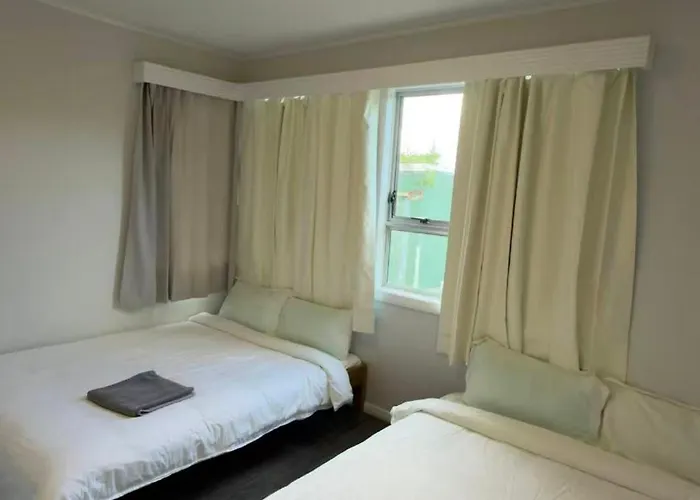 펜션 3 Bedroom House, 25 Elizabeth St