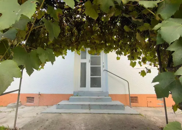 펜션 3 Bedroom House, 25 Elizabeth St